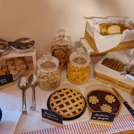 Le Betulle Bed & Breakfast *